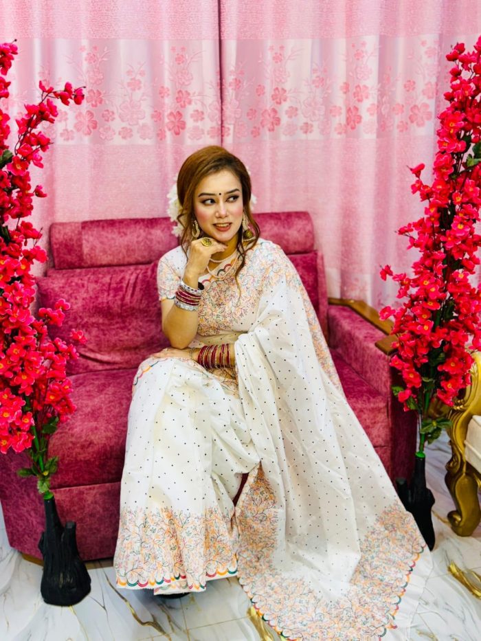 Dhupian Silk Saree – A Touch of Luxury with a Splash of Style! - Image 3