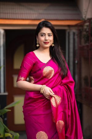 Premium Silk Saree with Blouse Piece - Stylish Screen Printed Design & High-Quality Fabric