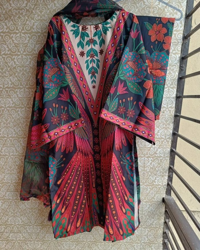 Digital Print Three Piece – Sinitic Silk with Artistic Print