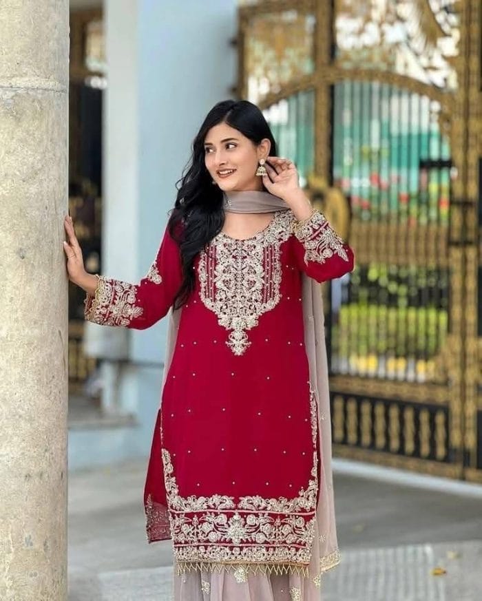 Luxury Party Dress – Elegance in Every Stitch